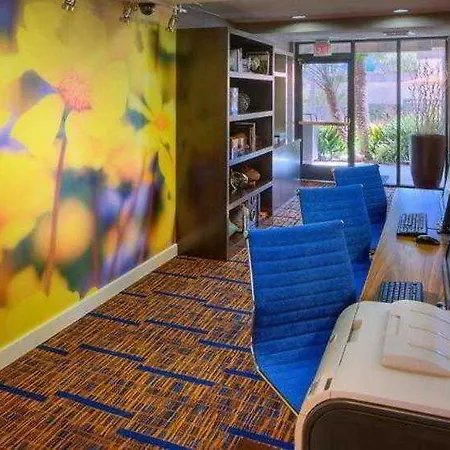 Courtyard By Marriott San Diego 3*