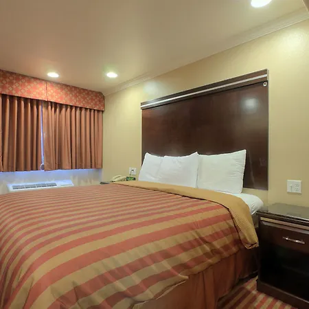 Hotel Motel 6 Carlsbad, Ca - North Near Legoland 3*