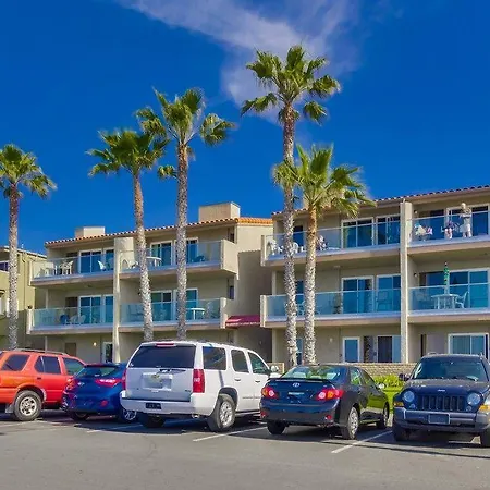 Apartment Seabreeze #2a On The Beach *