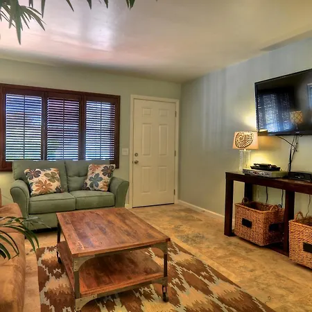 Apartment Acacia B *