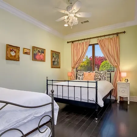 Holiday home Chinquapin *