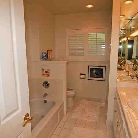 Holiday home Single Family Oceanfront C1205-0 Carlsbad