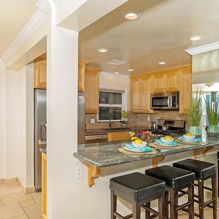 6br Beachfront C5103-23 * Carlsbad