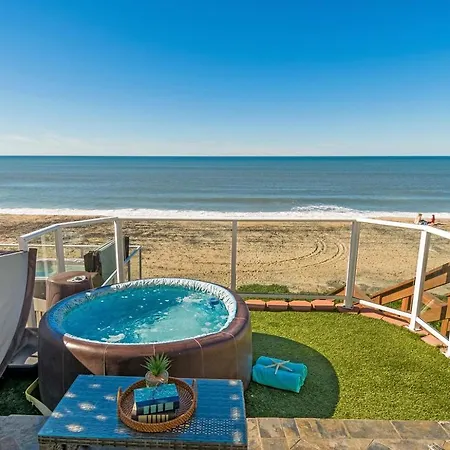 Apartment 6br Beachfront C5103-23 *