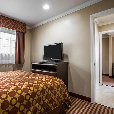 Hotel 6 Carlsbad, Ca- North Carlsbad
