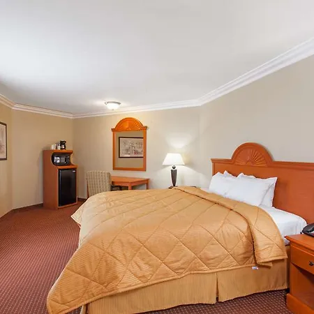 Days By Wyndham Hotel