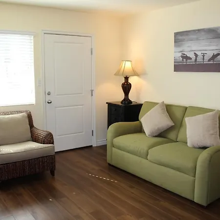 Seaside Village Apartment *