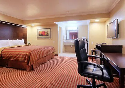 Hotel 6 Carlsbad, Ca- North