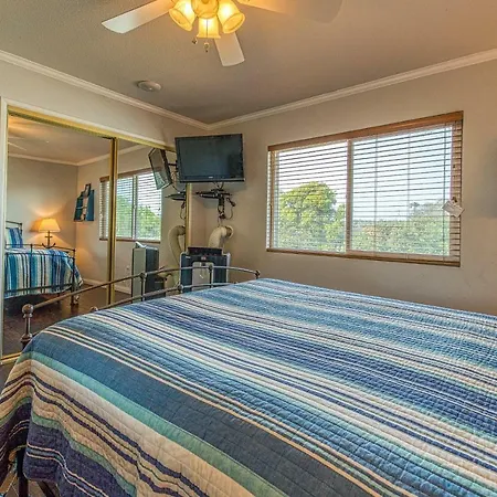 Heart Of The Village Holiday home Carlsbad