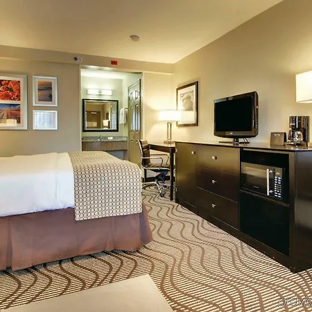 La Quinta By Wyndham - Legoland Area Hotel