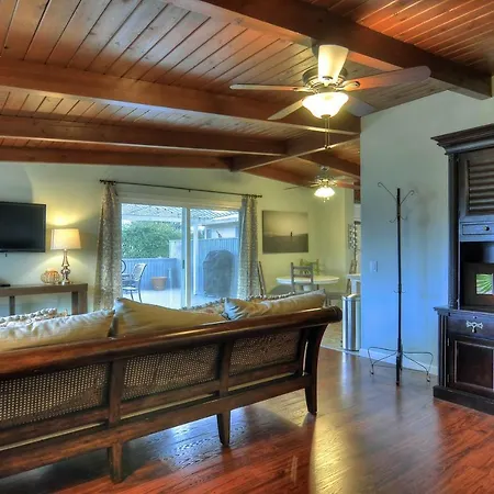 Acacia A Holiday home