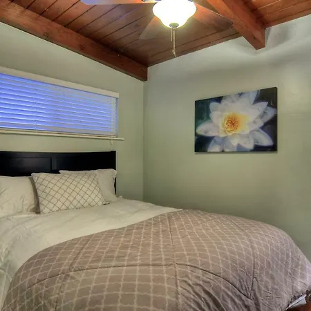 Acacia A * Carlsbad