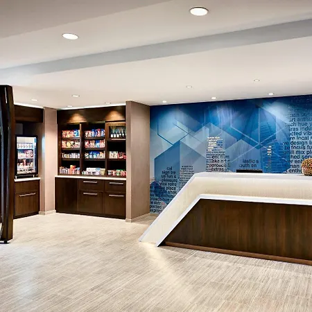 Springhill By Marriott San Diego Hotel 3*