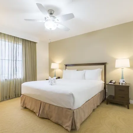 Grand Pacific Palisades Hotel