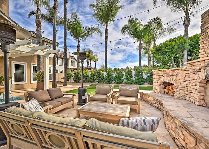 Stunning Carlsbad Home With Patio And Private Hot Tub!