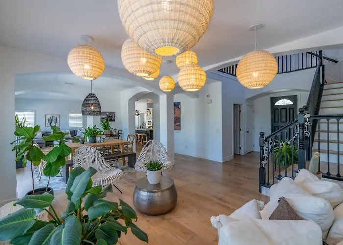 Carlsbad Dream House With Hot Tub Walk To Beach