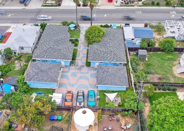 Walk To Beach - Ev Charger - Outdoor Dining - 2Br