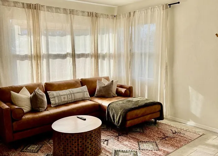 Carlsbad Beach Bungalow