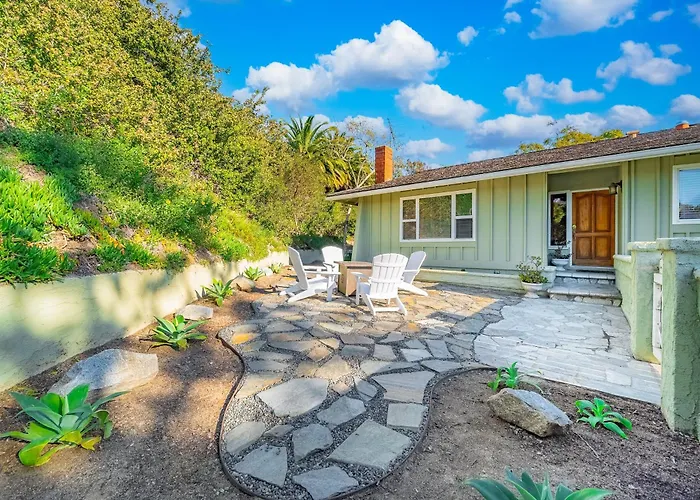 Carlsbad Lagoon Beach Coastal Retreat