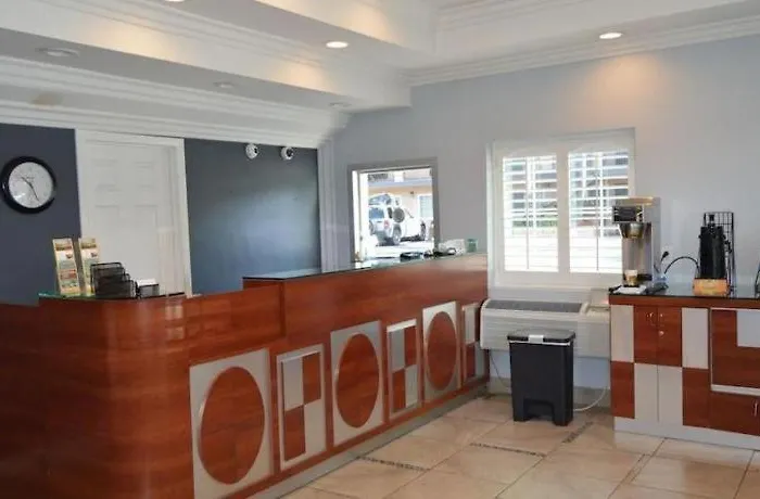 Rodeway Inn Carlsbad