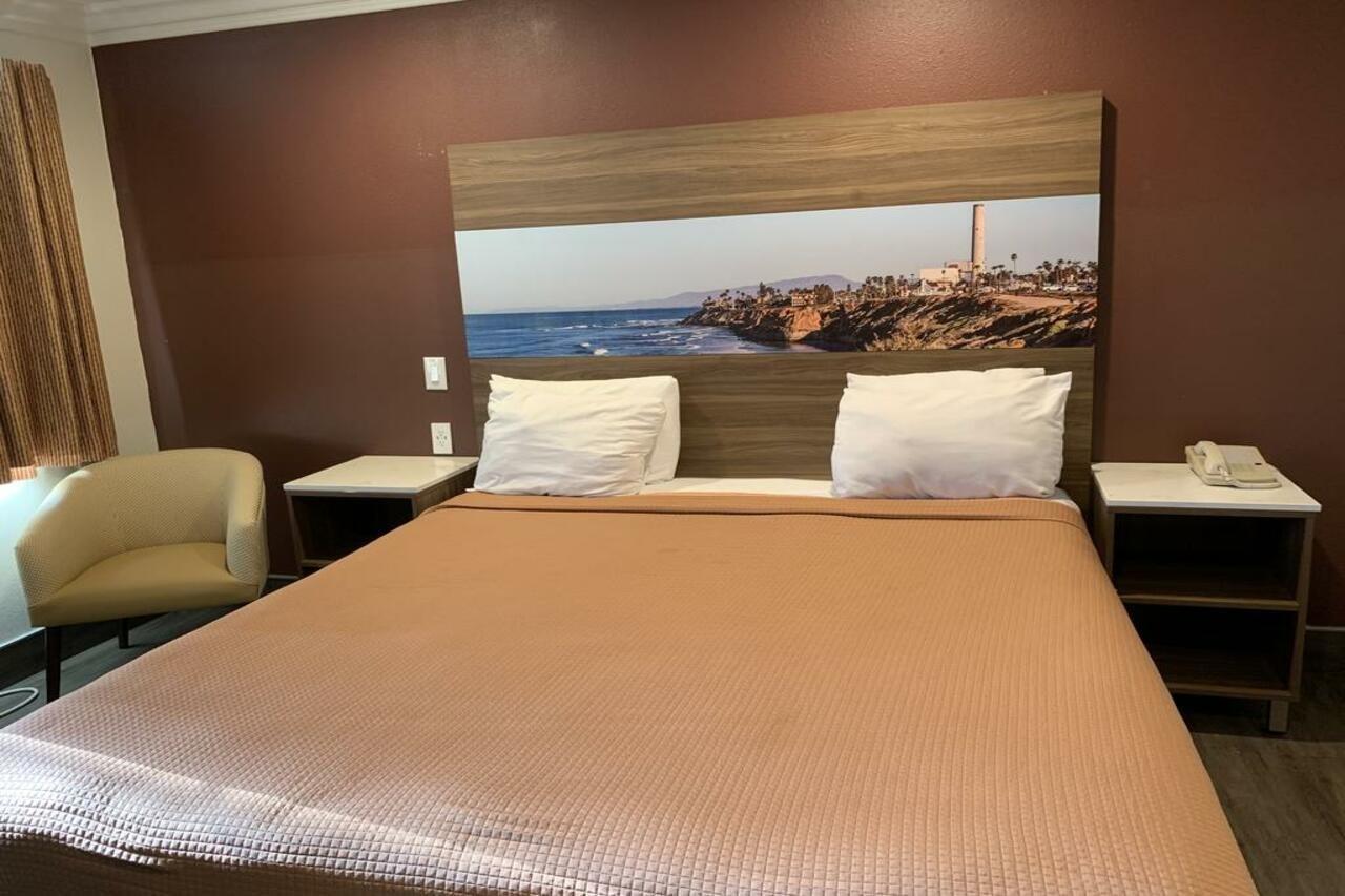 Hotel Rodeway 3*