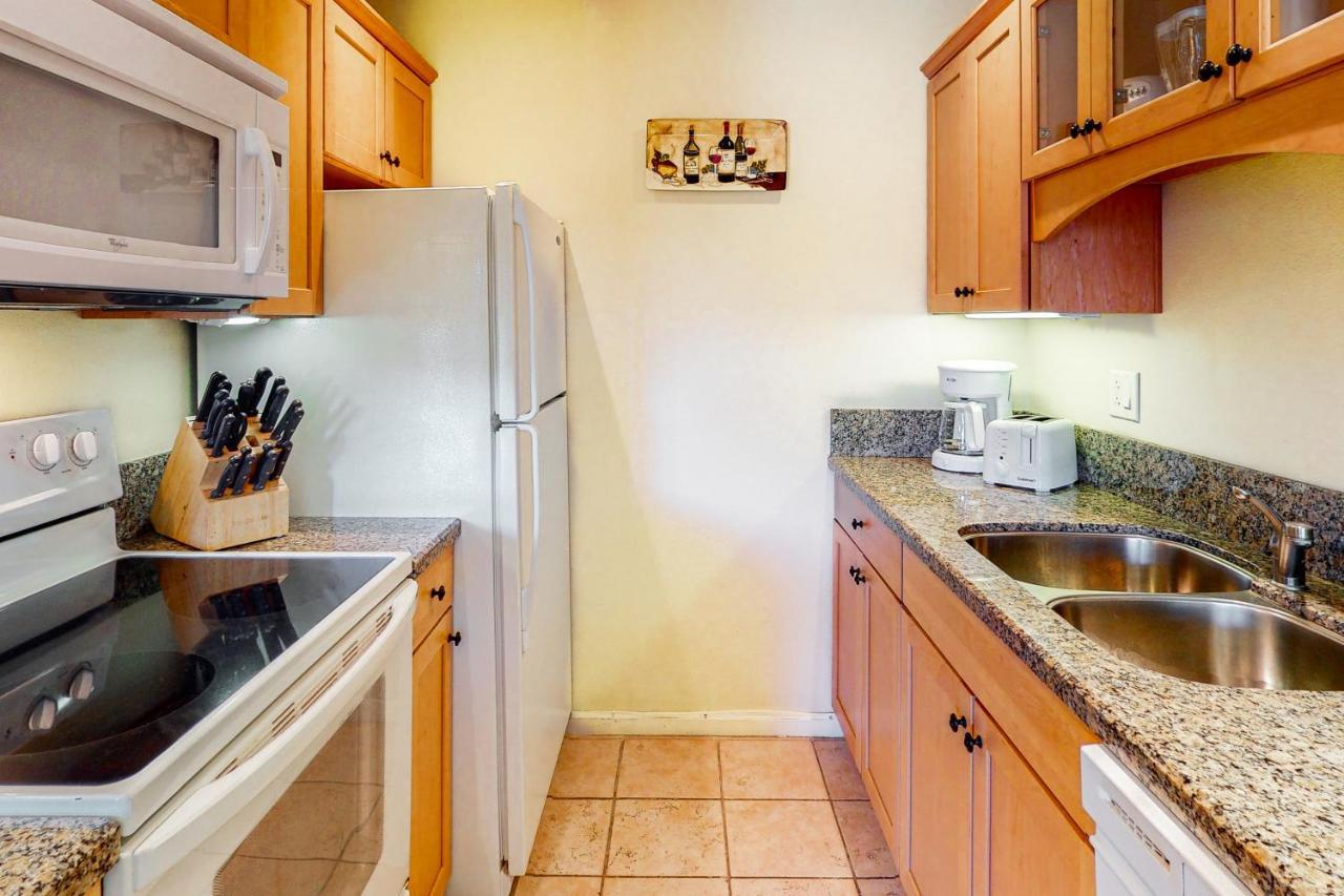 Apartment 3080 Lincoln St #16 Carlsbad