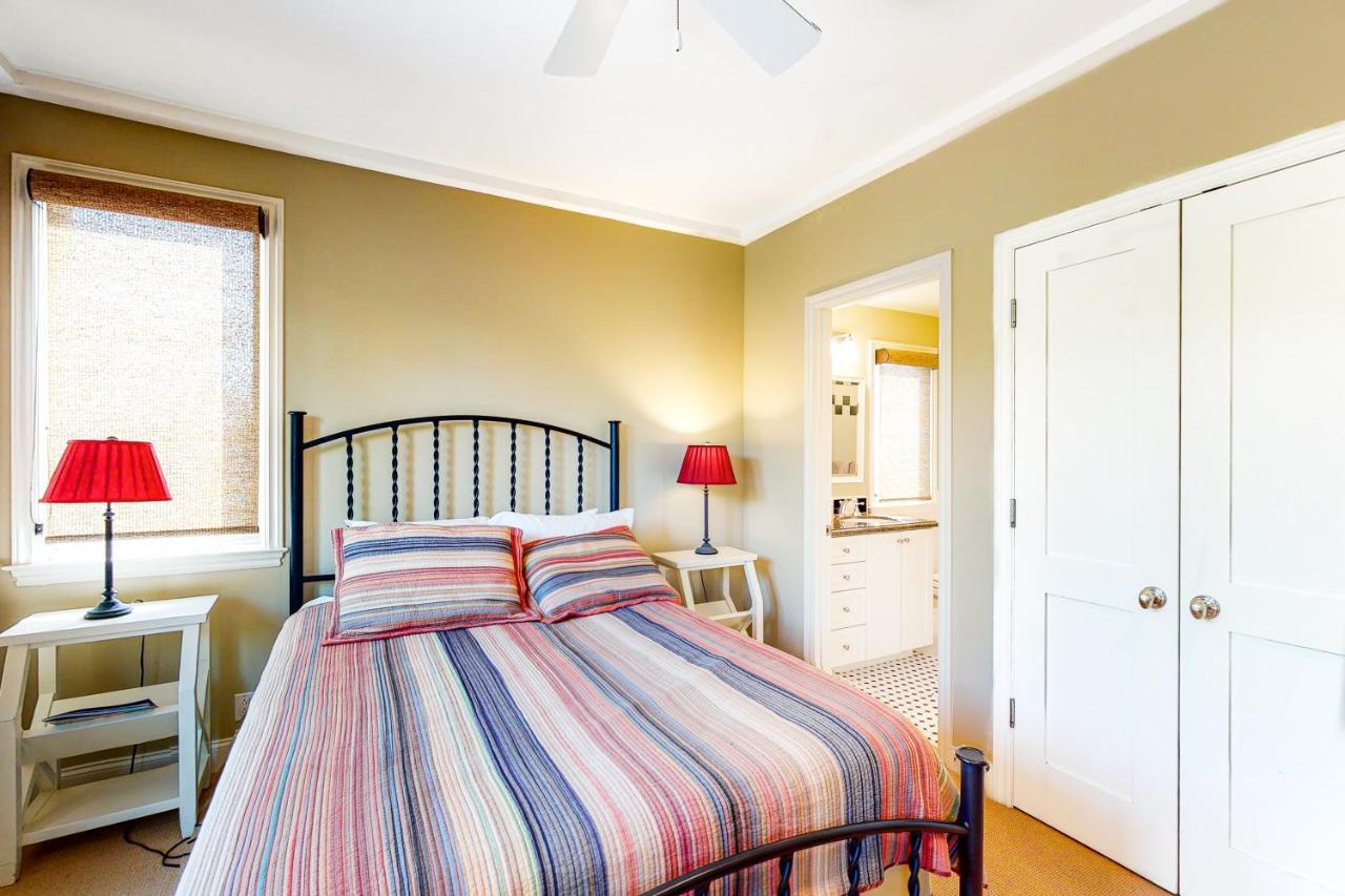 Sycamore Retreat Holiday home Carlsbad