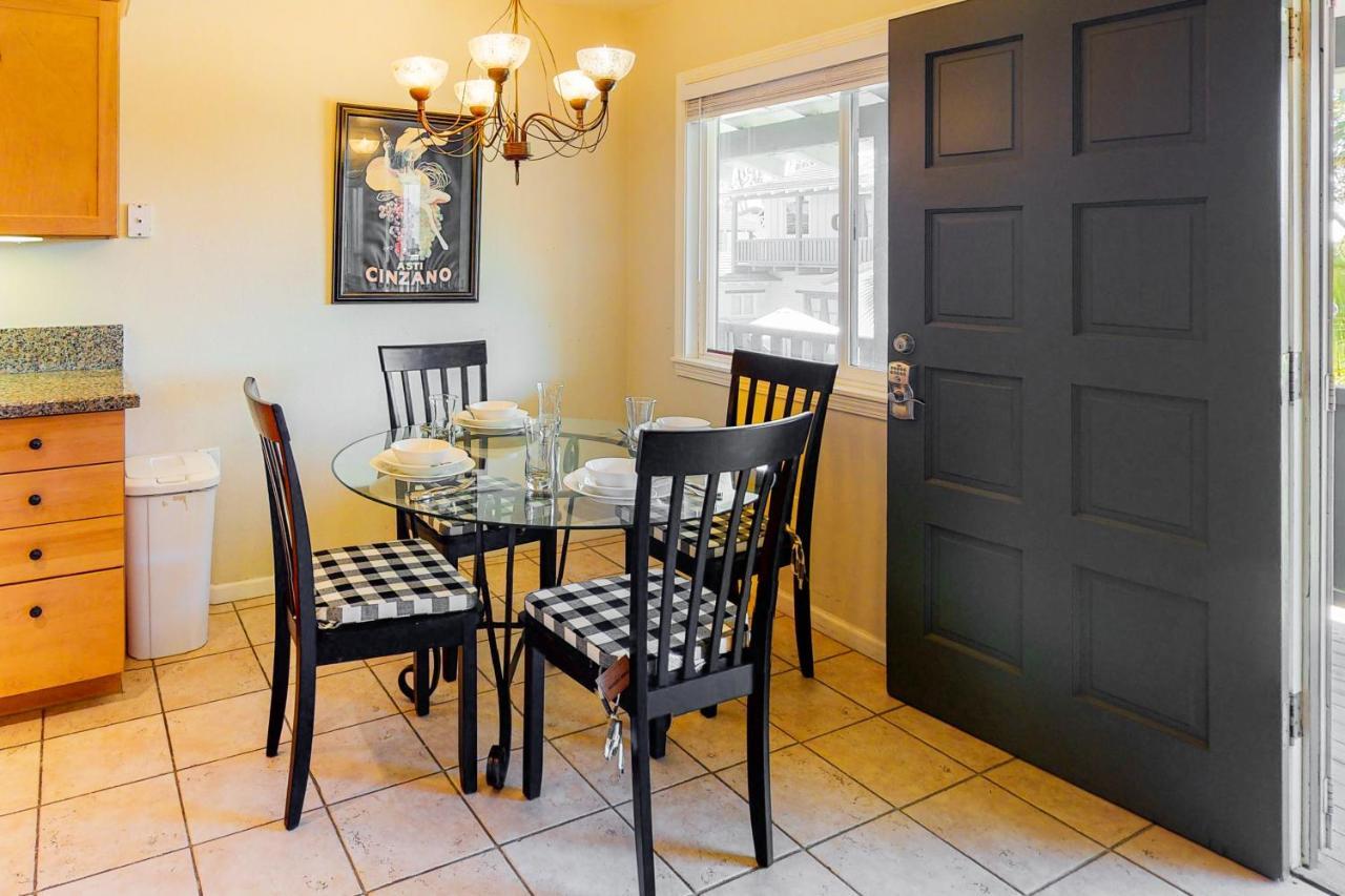 Apartment 3080 Lincoln St #16