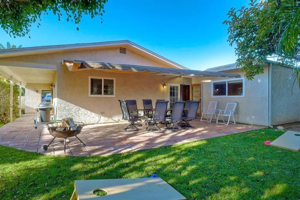 Holiday home Great Group Retreat! Hacienda Decor, Spacious Floor Plan, Private Backyard Carlsbad