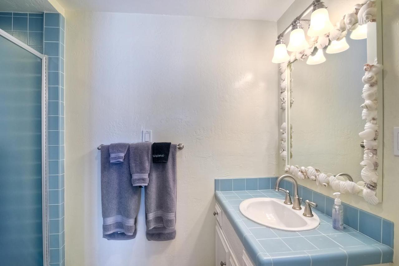 Oceanfront With Private Access, Remodeled Kitchen *