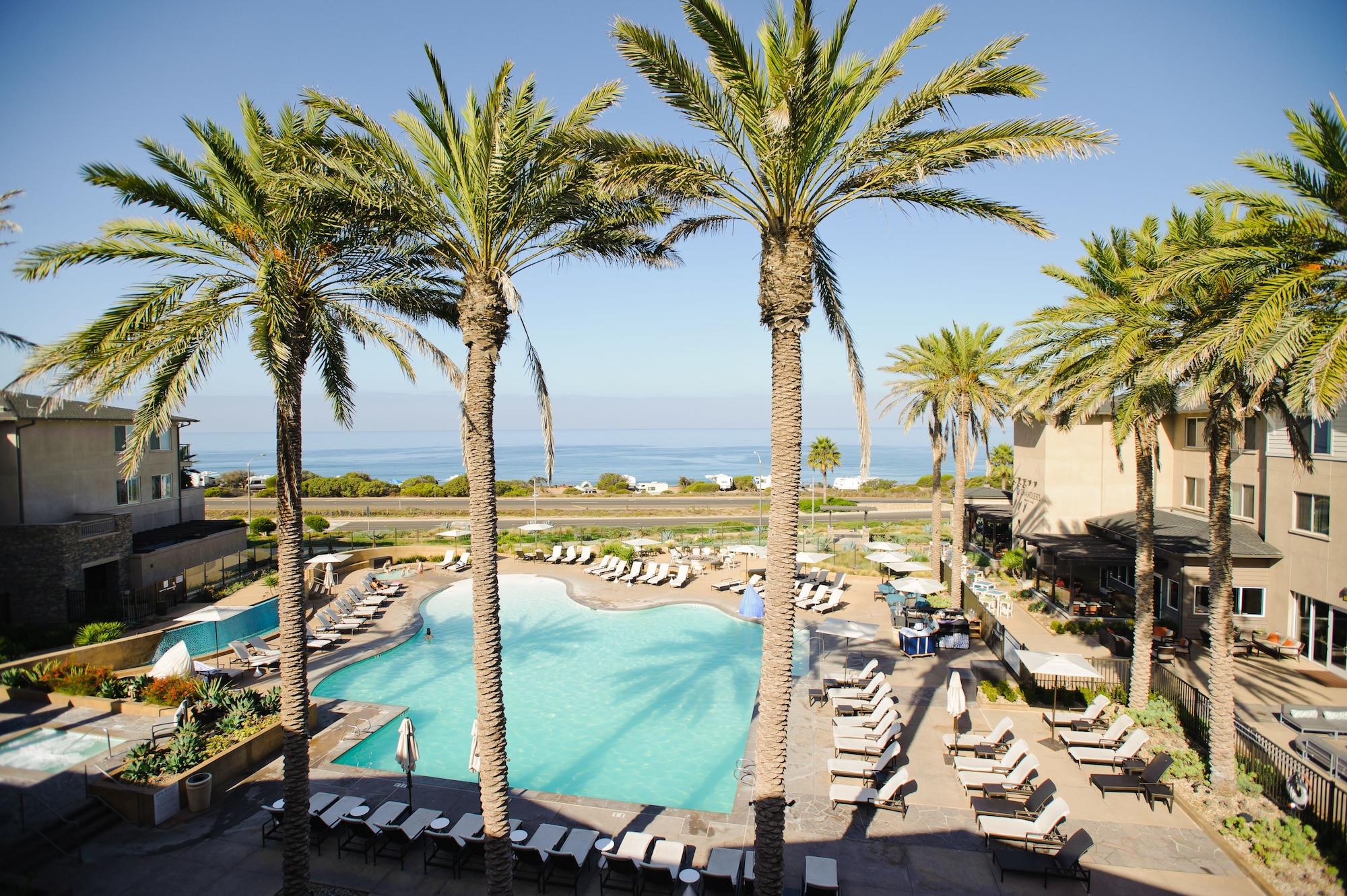 Cape Rey Beach, A Hilton & Resort 4*
