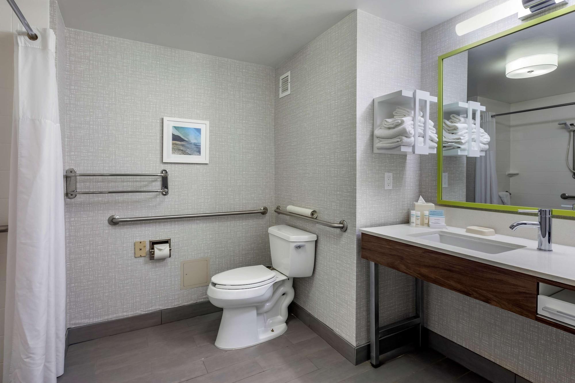 Hampton North San Diego County Hotel