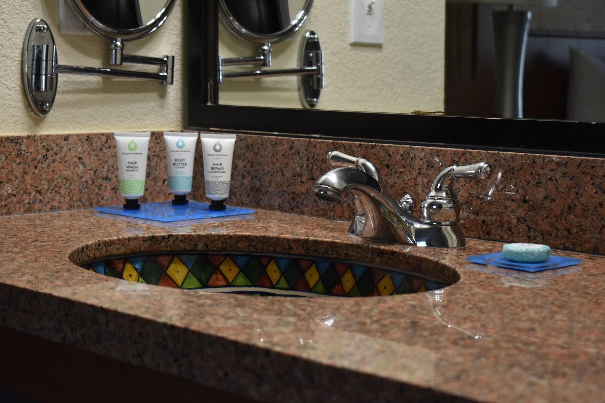 6 Carlsbad, Ca 2*