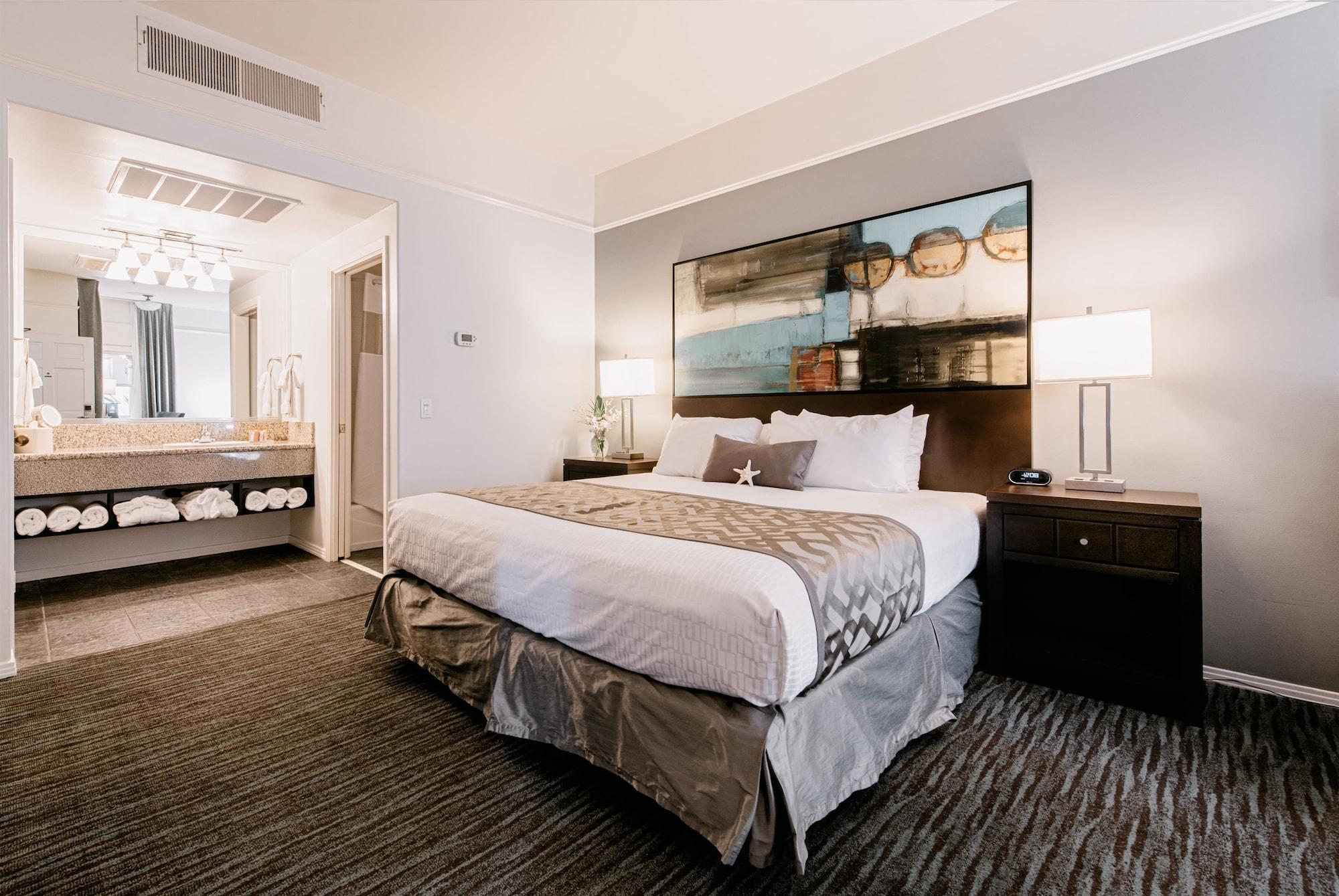 Tamarack Hotel 3*
