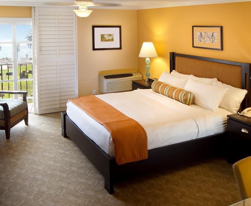 Resort Carlsbad Inn Beach Resort