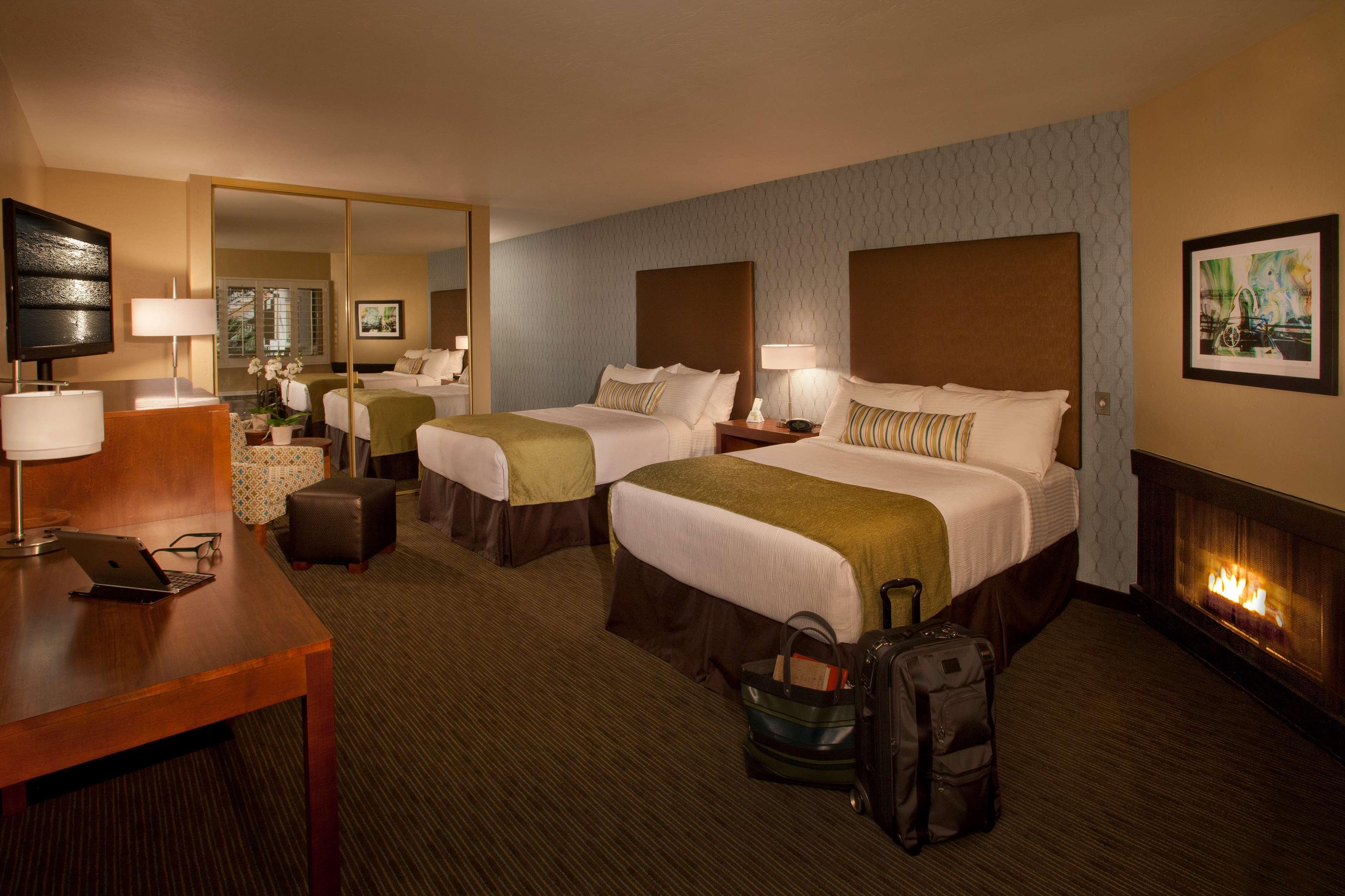 Hotel Western View