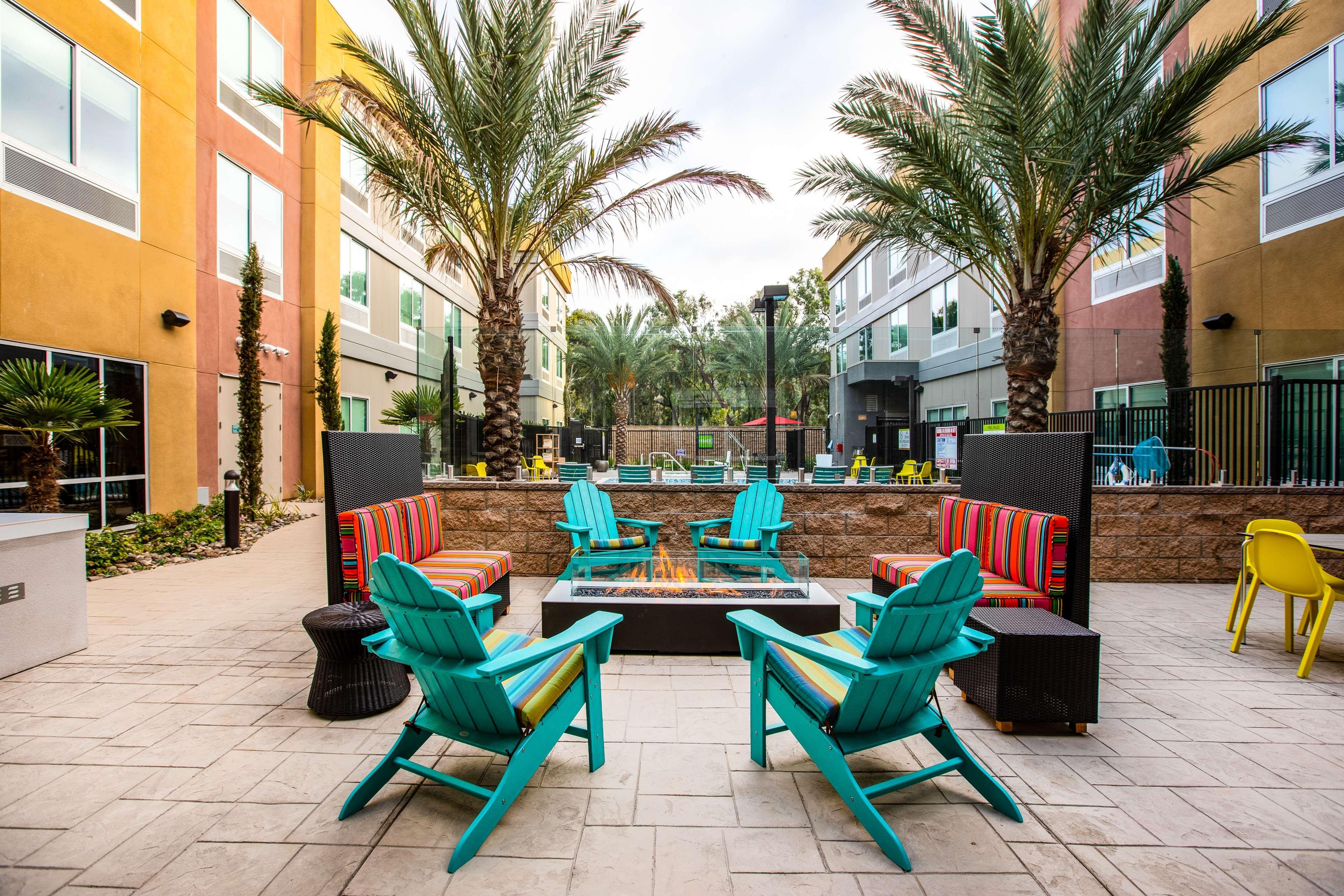 Home2 By Hilton Carlsbad, Ca 3* Carlsbad