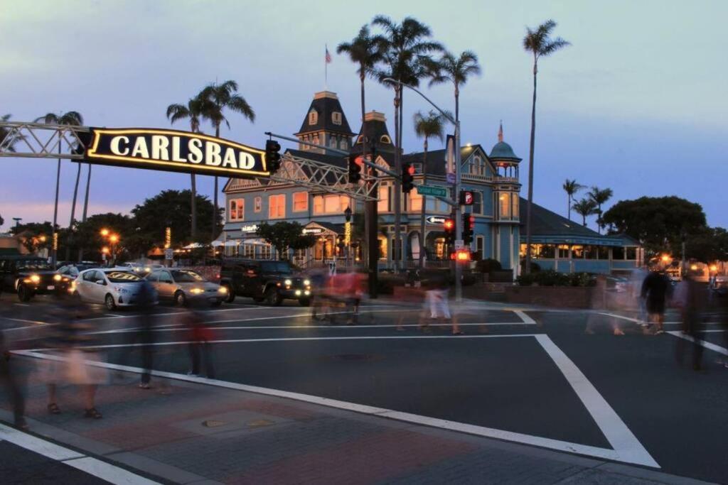 Golf - - Legoland - Shopping - Dining *