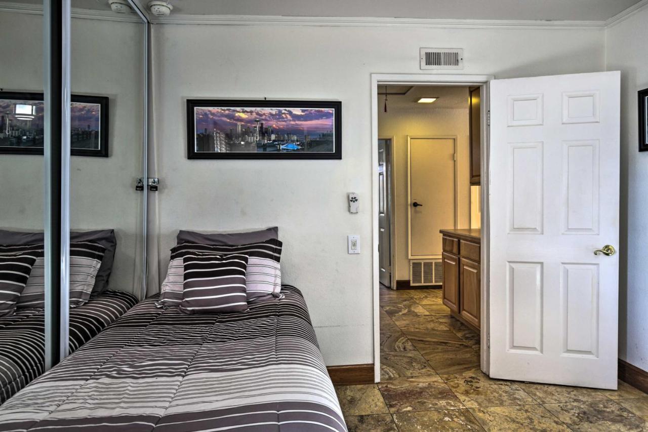 Holiday home Getaway - Furnished Patio And Pool! Carlsbad