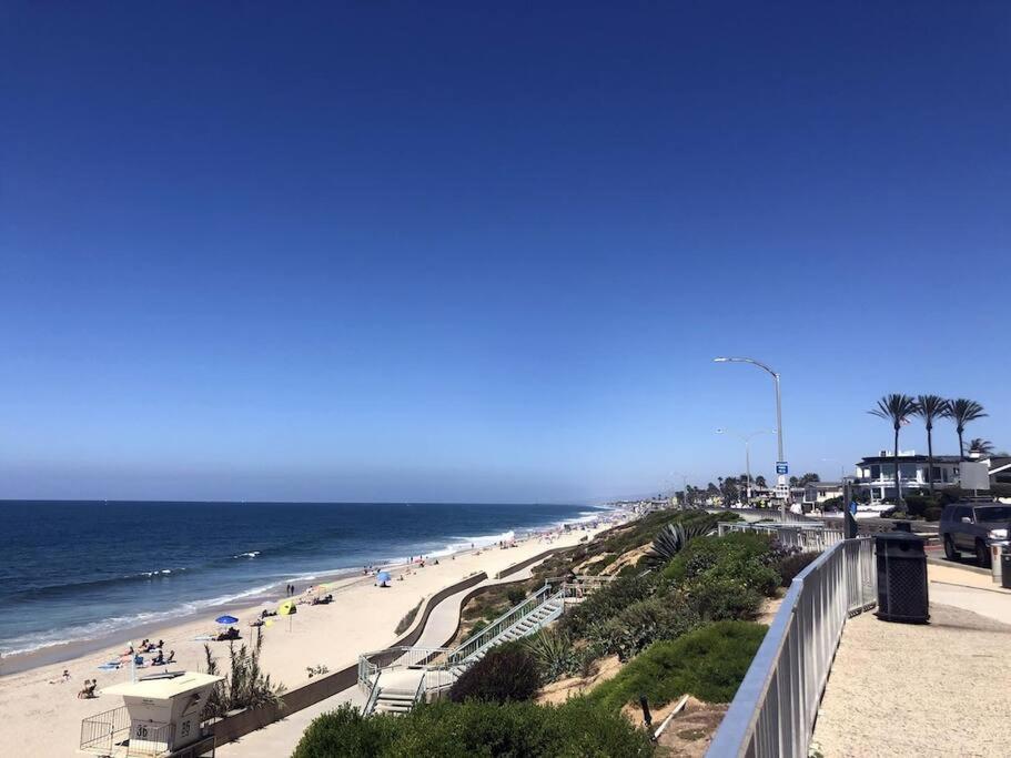Walk To Beach, Ac, Firepit, Grill