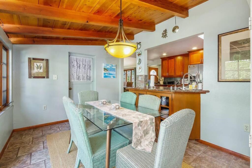Oceanview, Walk To Beach, Fire Pit