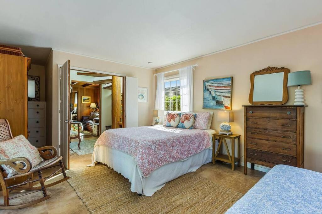 Holiday home Oceanview, Walk To Beach, Fire Pit Carlsbad