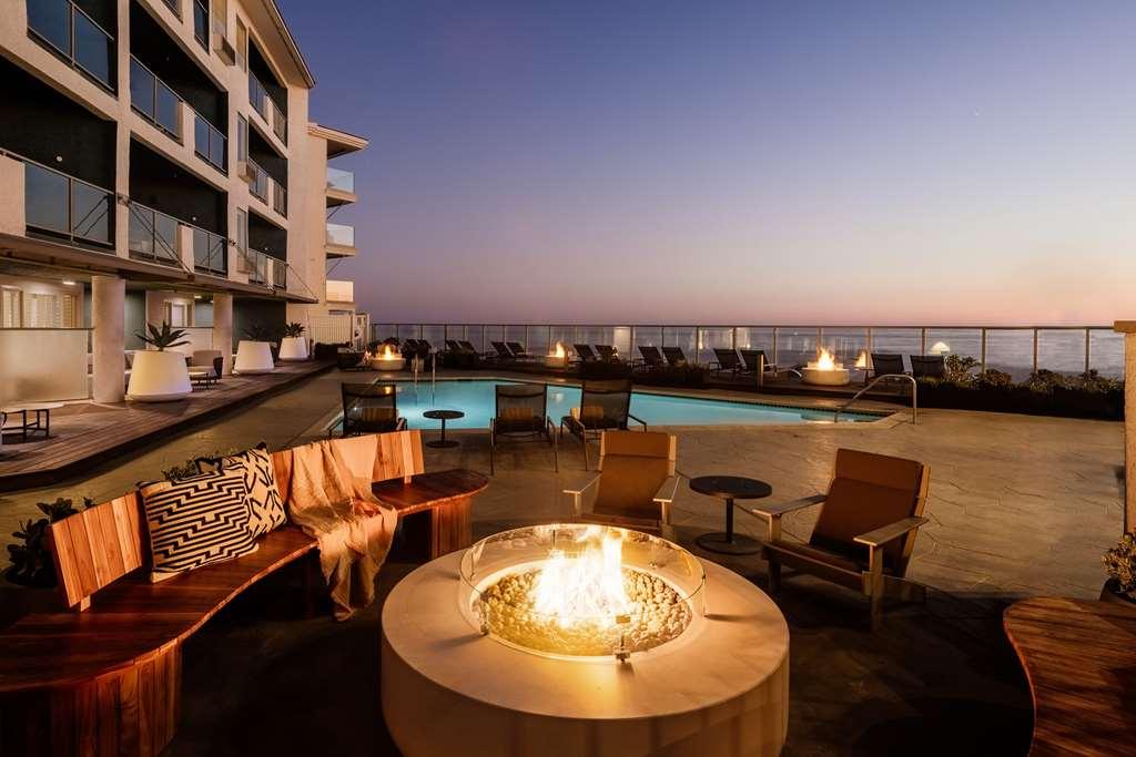 Terrace 3*