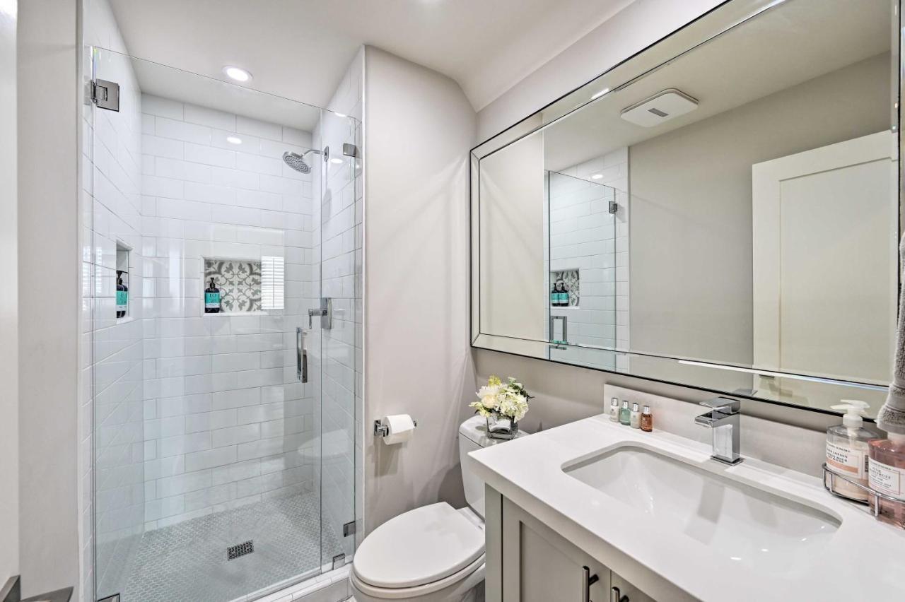Stunning With Patio And Private Hot Tub! * Carlsbad
