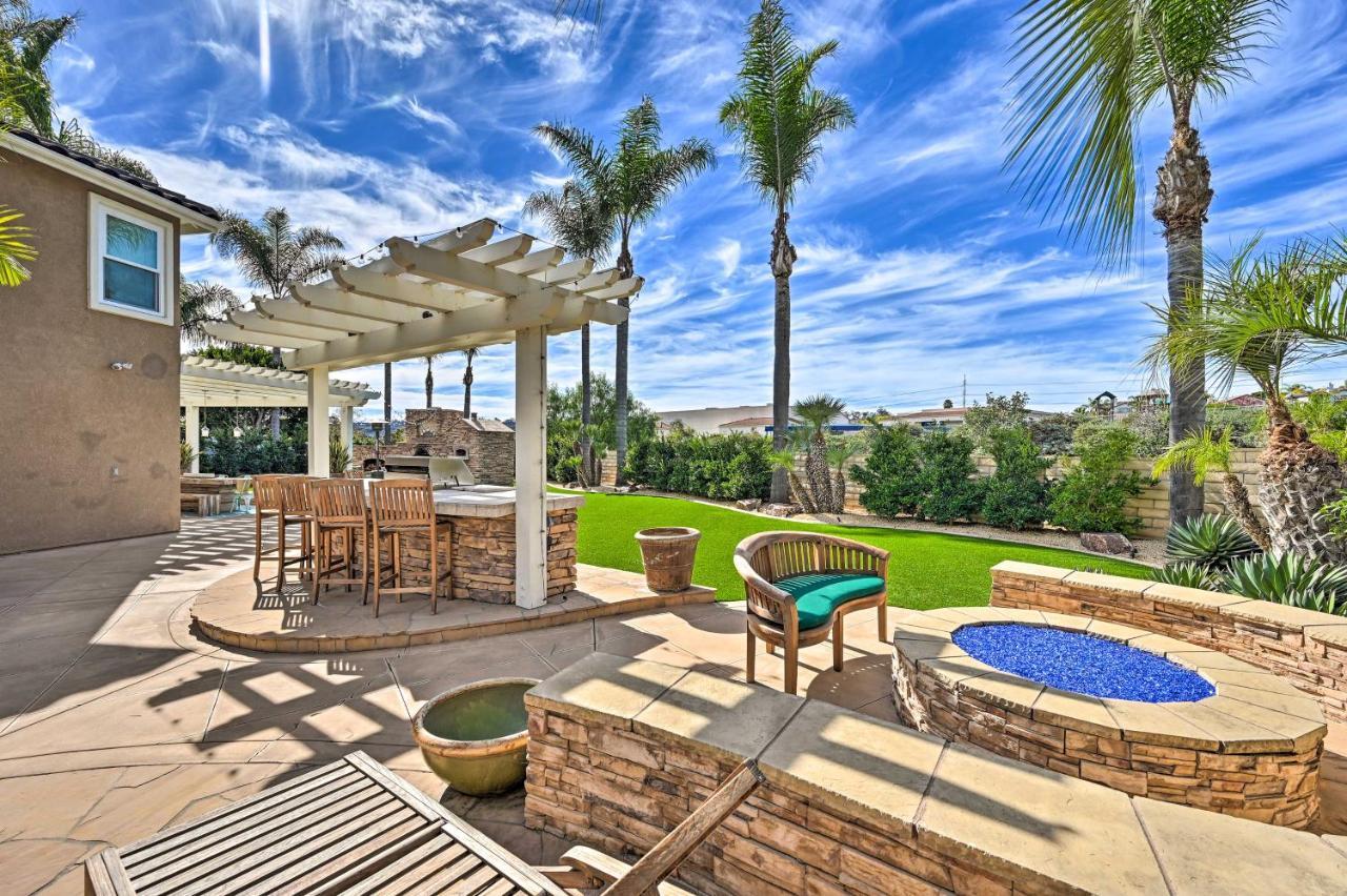 Holiday home Stunning With Patio And Private Hot Tub!
