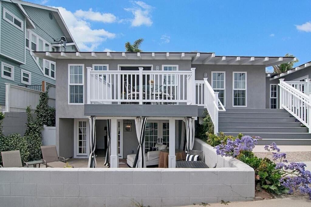 Remodeled Bungalow, Block To The Apartment *