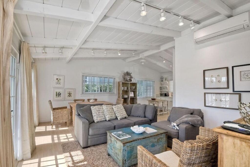 Apartment Walk To Beach, Patio With Ocean View, Ac
