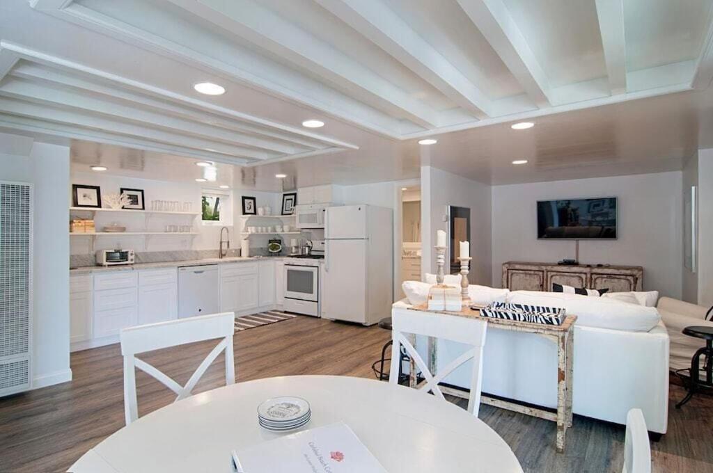 Remodeled Bungalow, Block To The