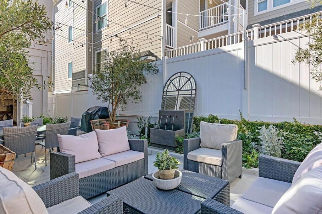 Ocean View From Private Patio, Steps To Beach, Parking Carlsbad