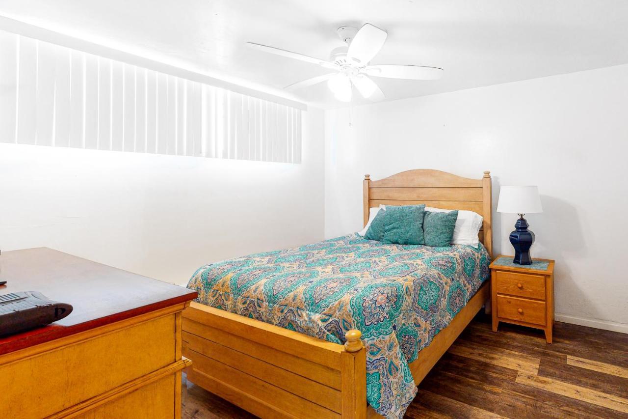 3009 Ocean Street Main * Carlsbad